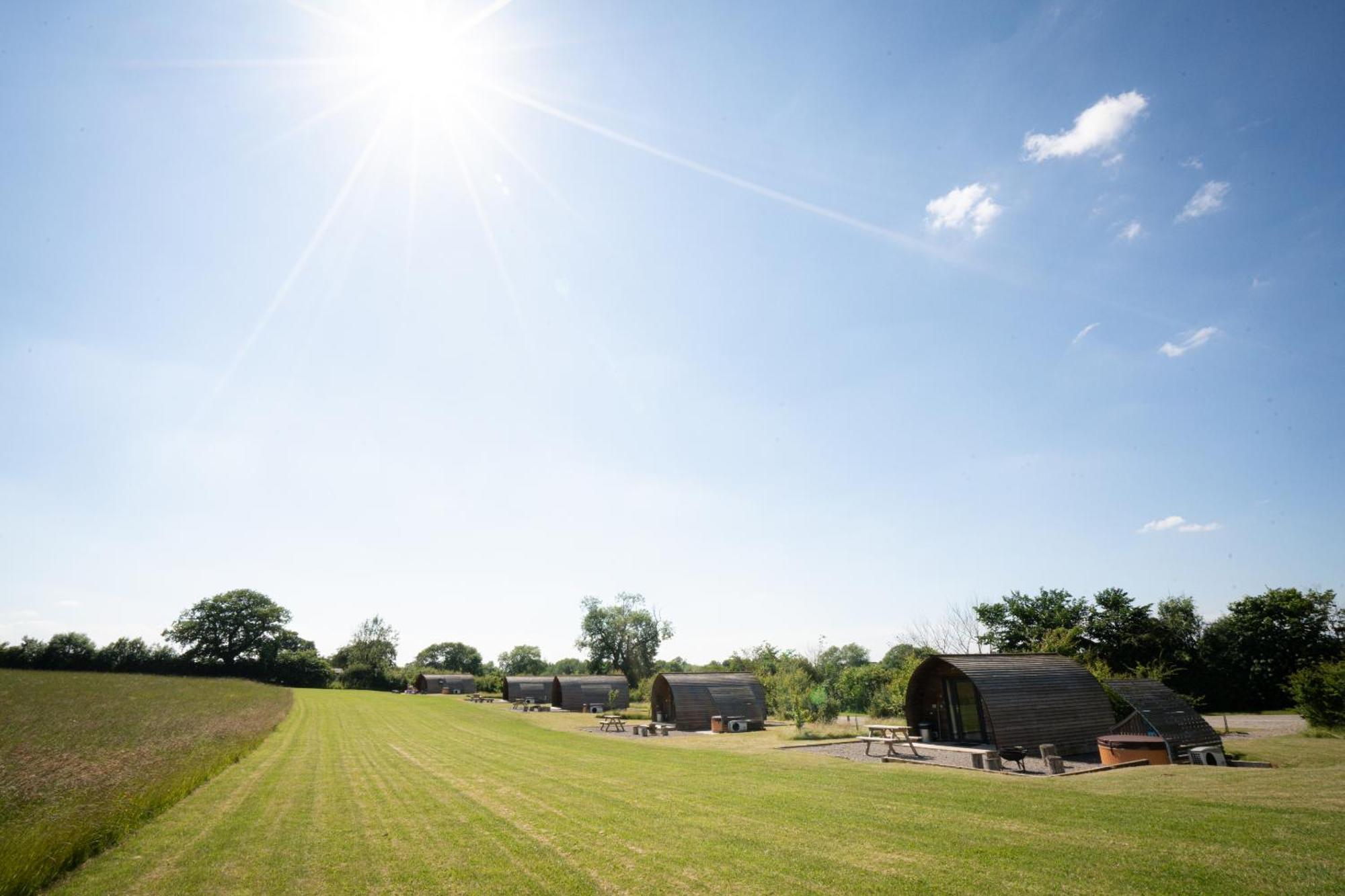 Sedgewell Barn By Wigwam Holidays Northallerton Exterior photo