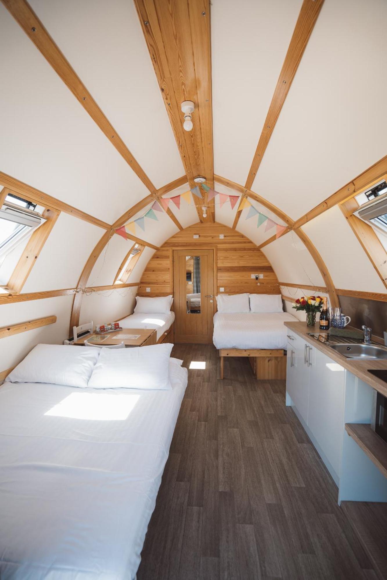Sedgewell Barn By Wigwam Holidays Northallerton Room photo